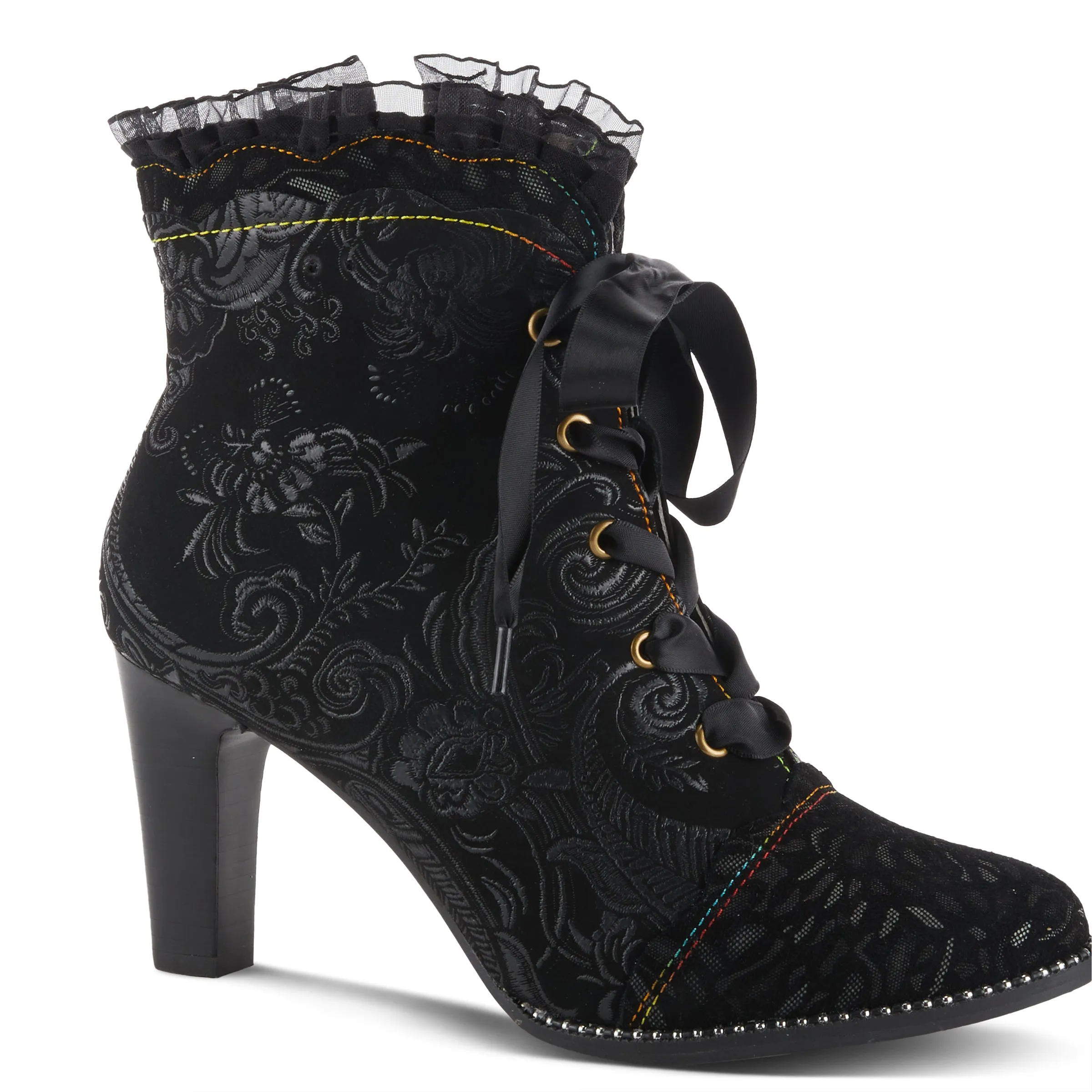 L'ARTISTE GLAMORIZE BOOTIE